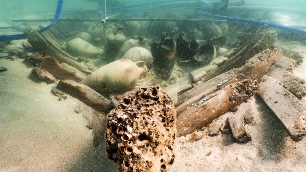 Ruszyła ekstrakcja rzymskiego skarbu u wybrzeży Majorki: Wrak z Ses Fontanelles wraca na powierzchnię